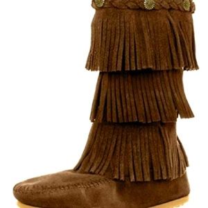 Minnetonka 3 Fringe Boots size 2